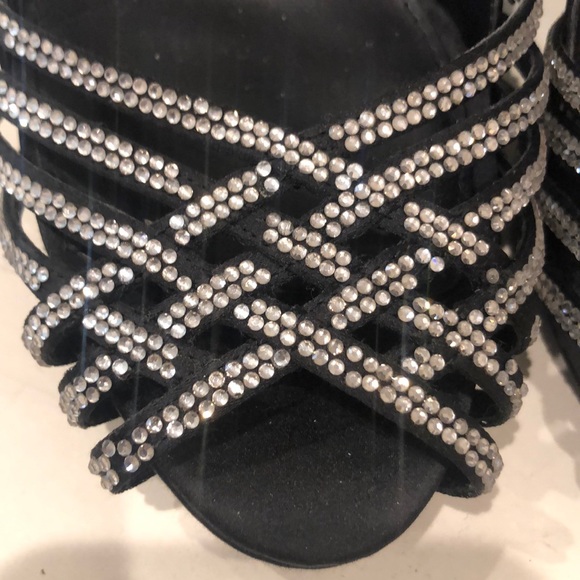 Ralph Lauren crystal runway evening shoe - Picture 3 of 7